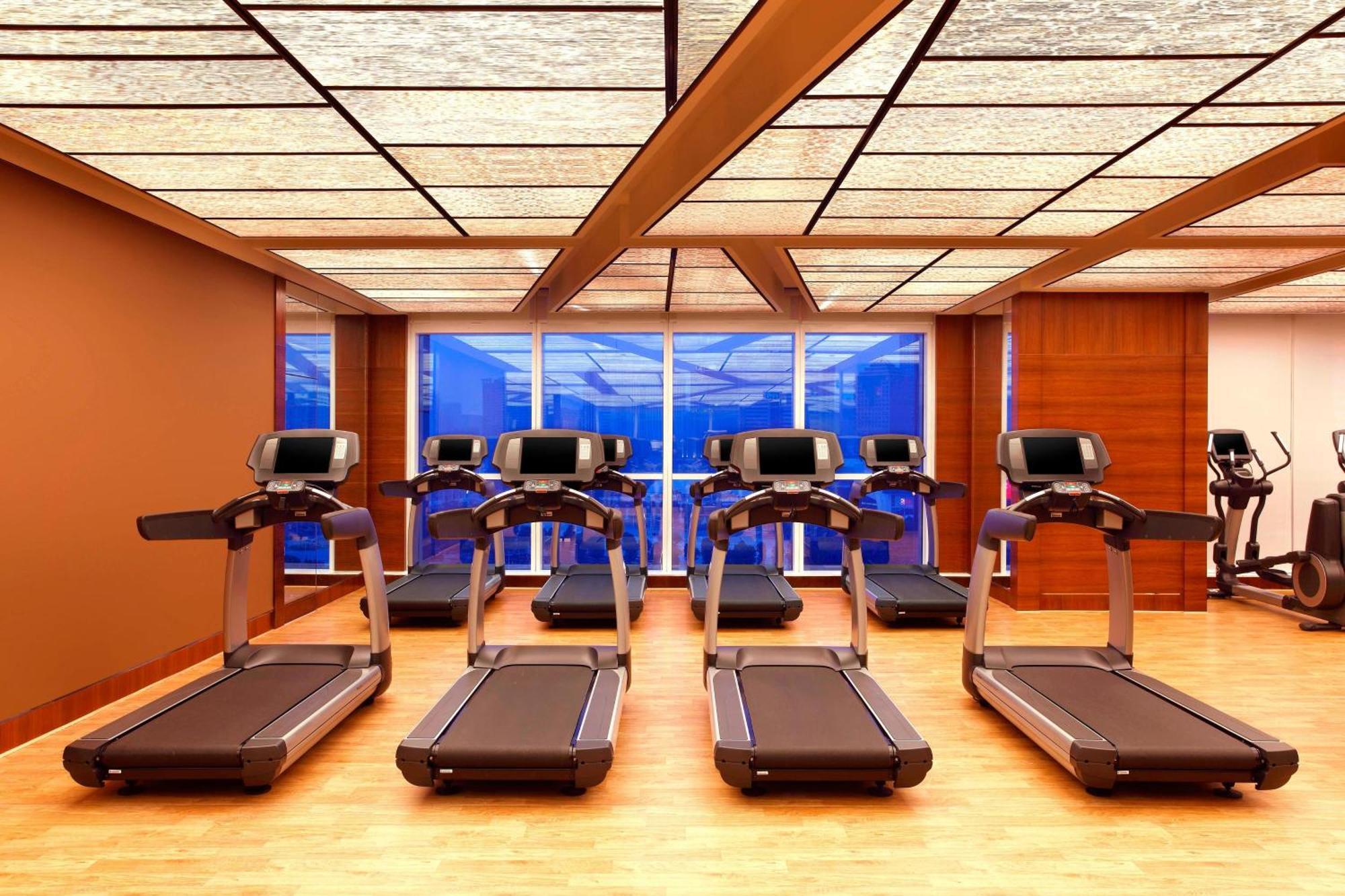 Sheraton Guangzhou Hotel Экстерьер фото