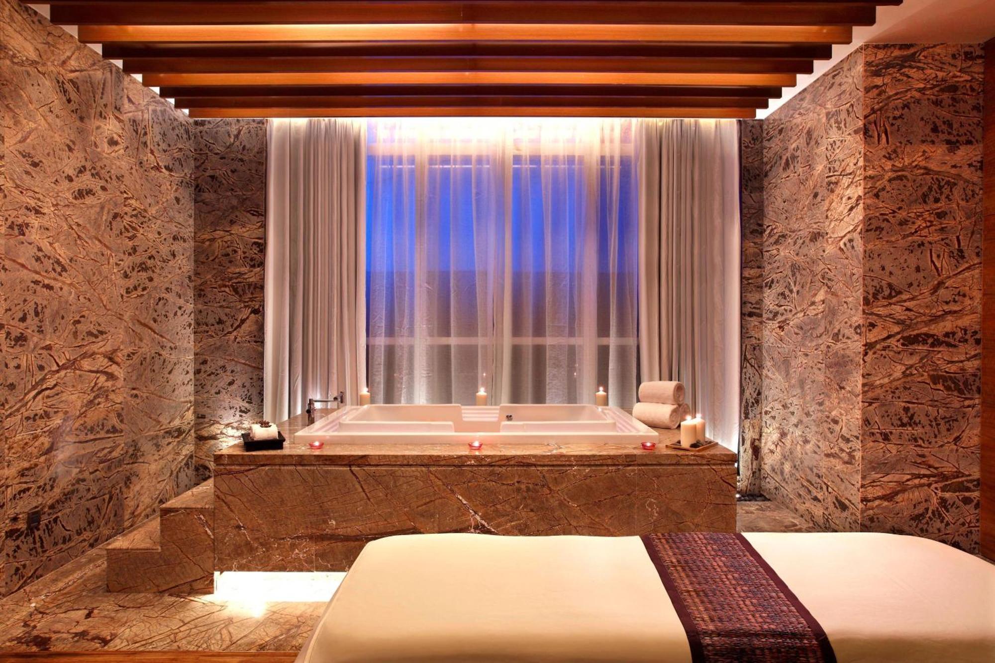 Sheraton Guangzhou Hotel Экстерьер фото