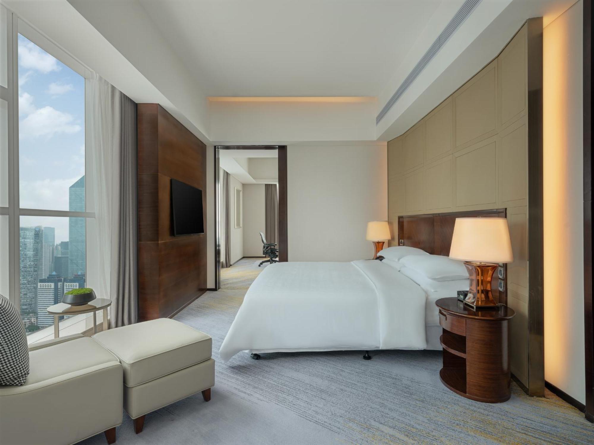 Sheraton Guangzhou Hotel Экстерьер фото