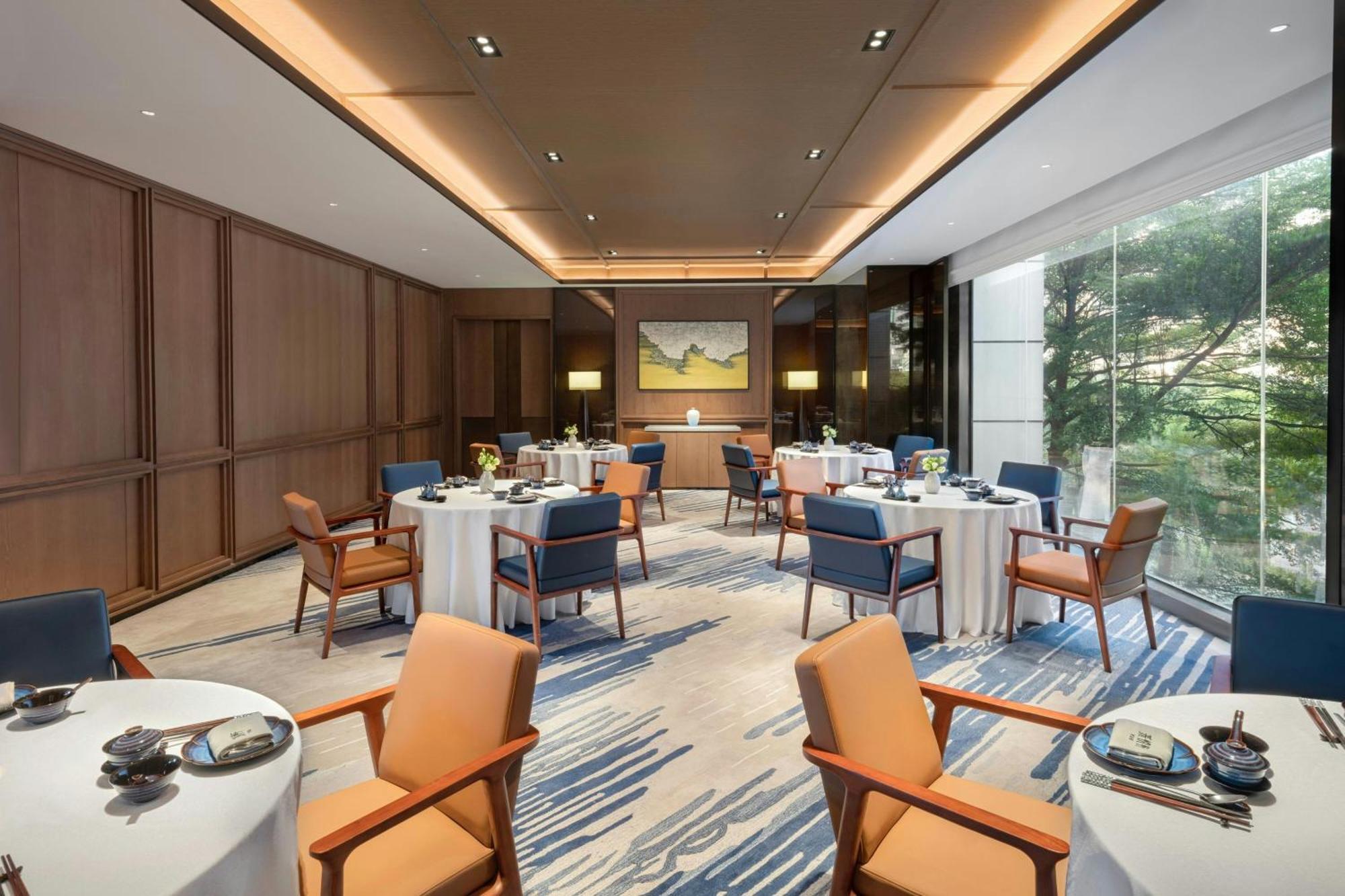 Sheraton Guangzhou Hotel Экстерьер фото